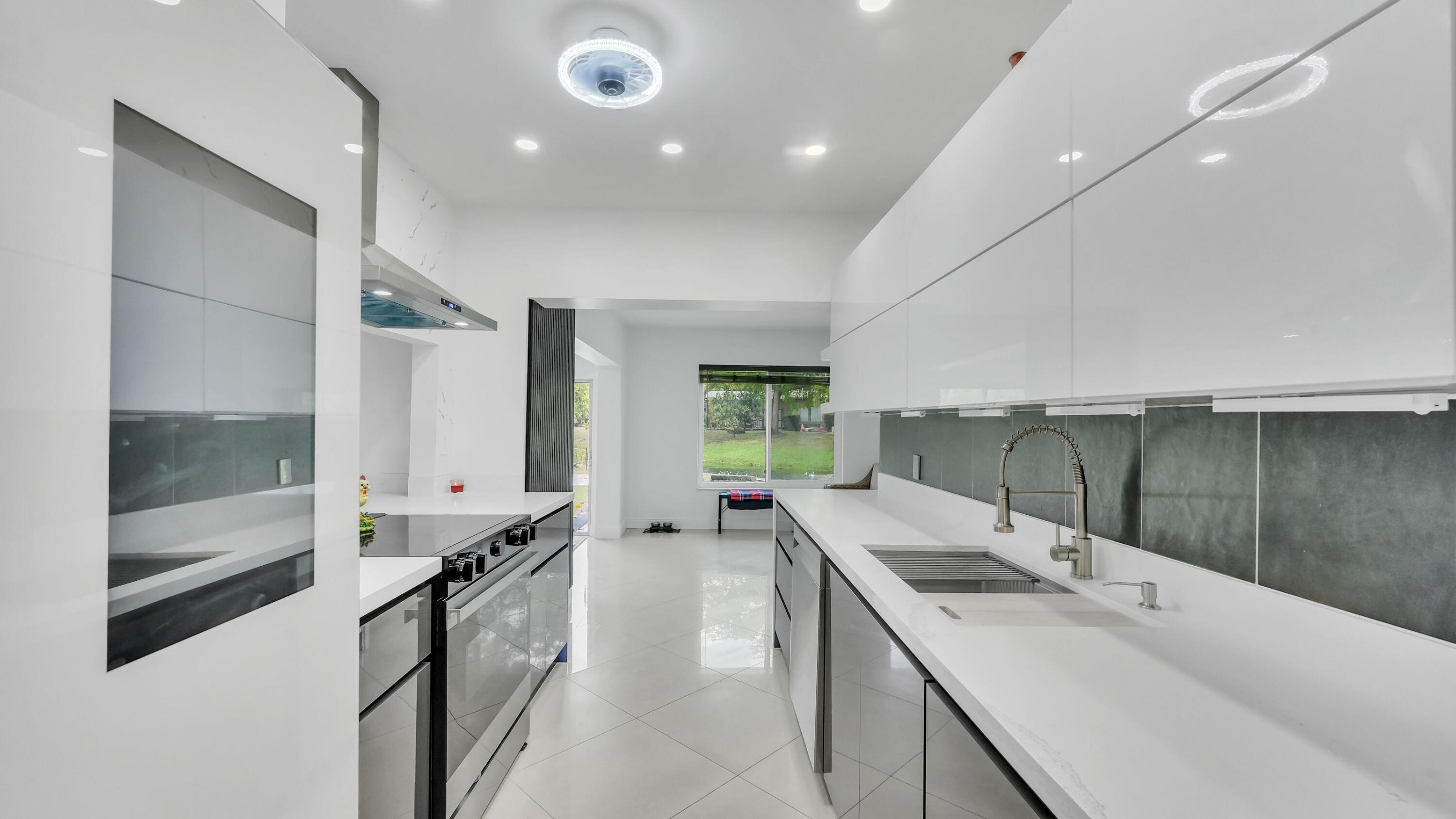 WOODLANDS SEC FIVE - Residential