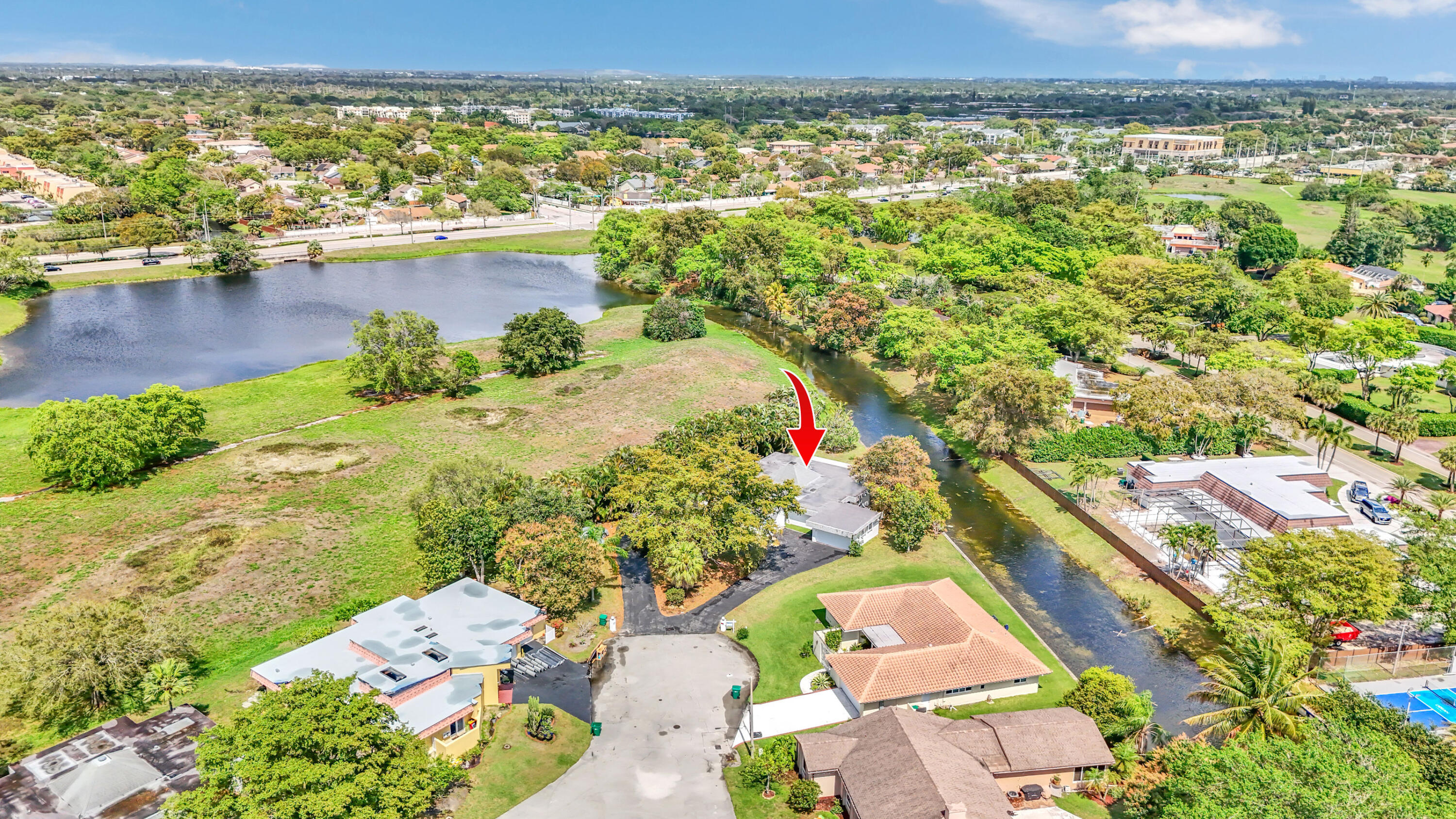 WOODLANDS SEC FIVE - Residential