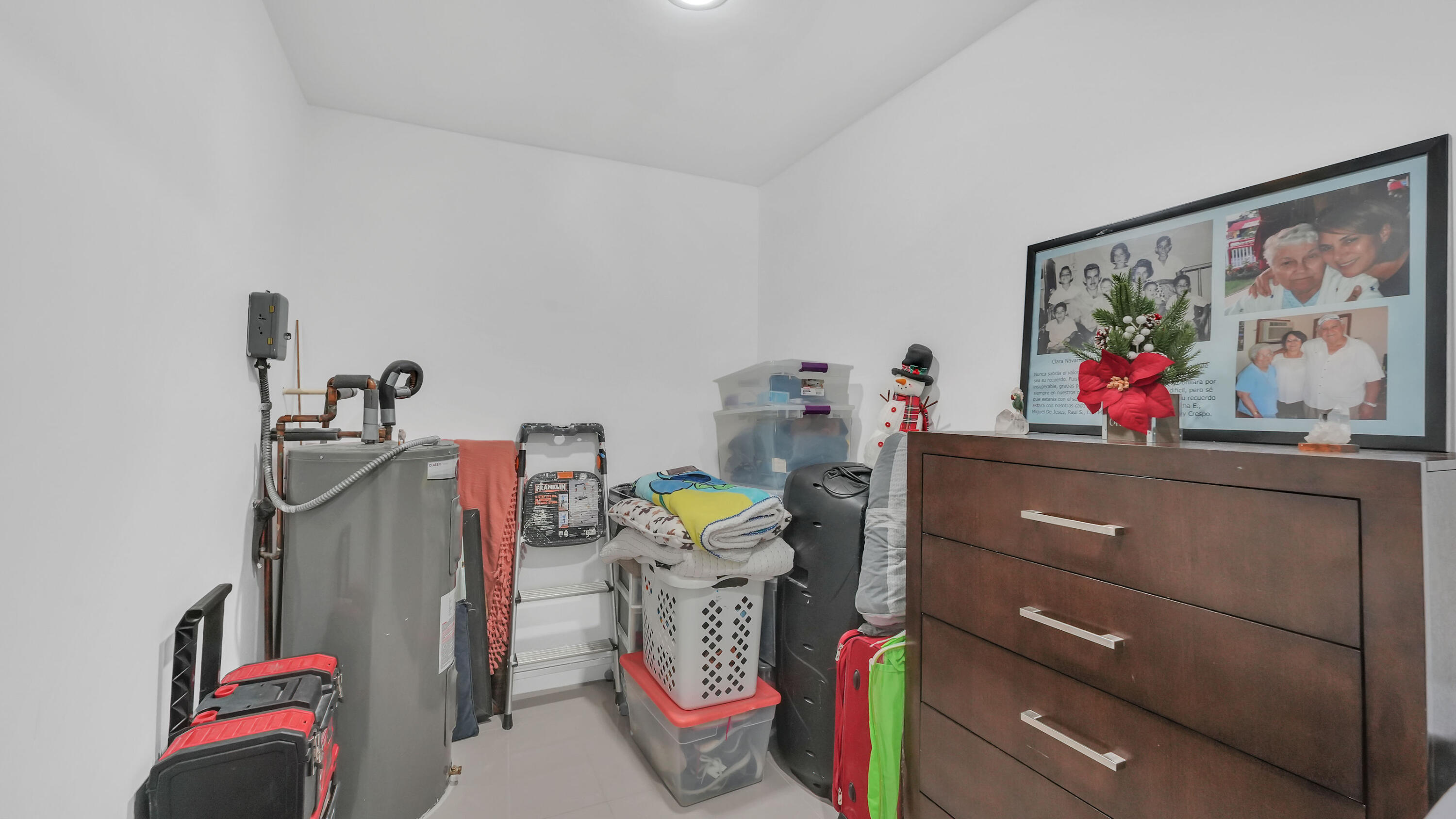 WOODLANDS SEC FIVE - Residential