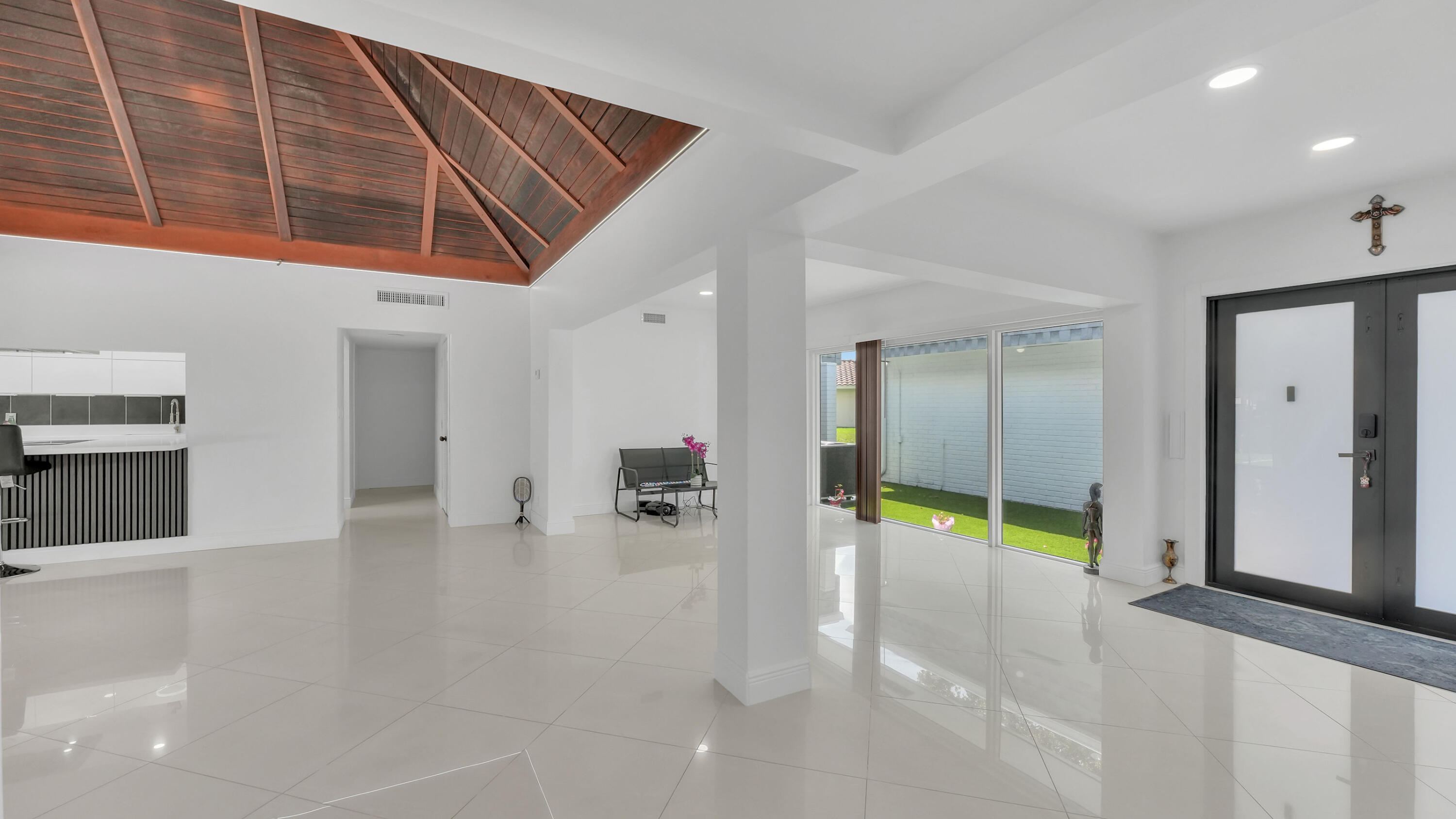 WOODLANDS SEC FIVE - Residential