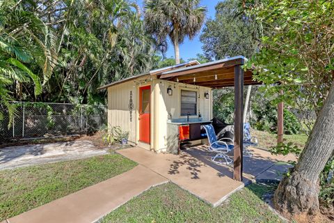 A home in Lake Worth