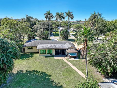 A home in Lake Worth