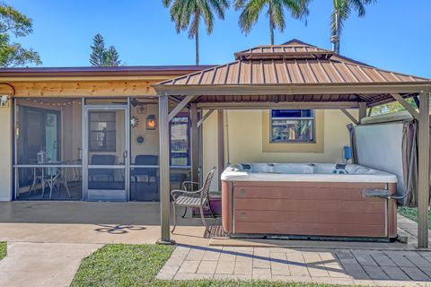 A home in Lake Worth