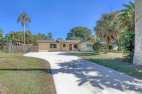 A home in Lake Worth