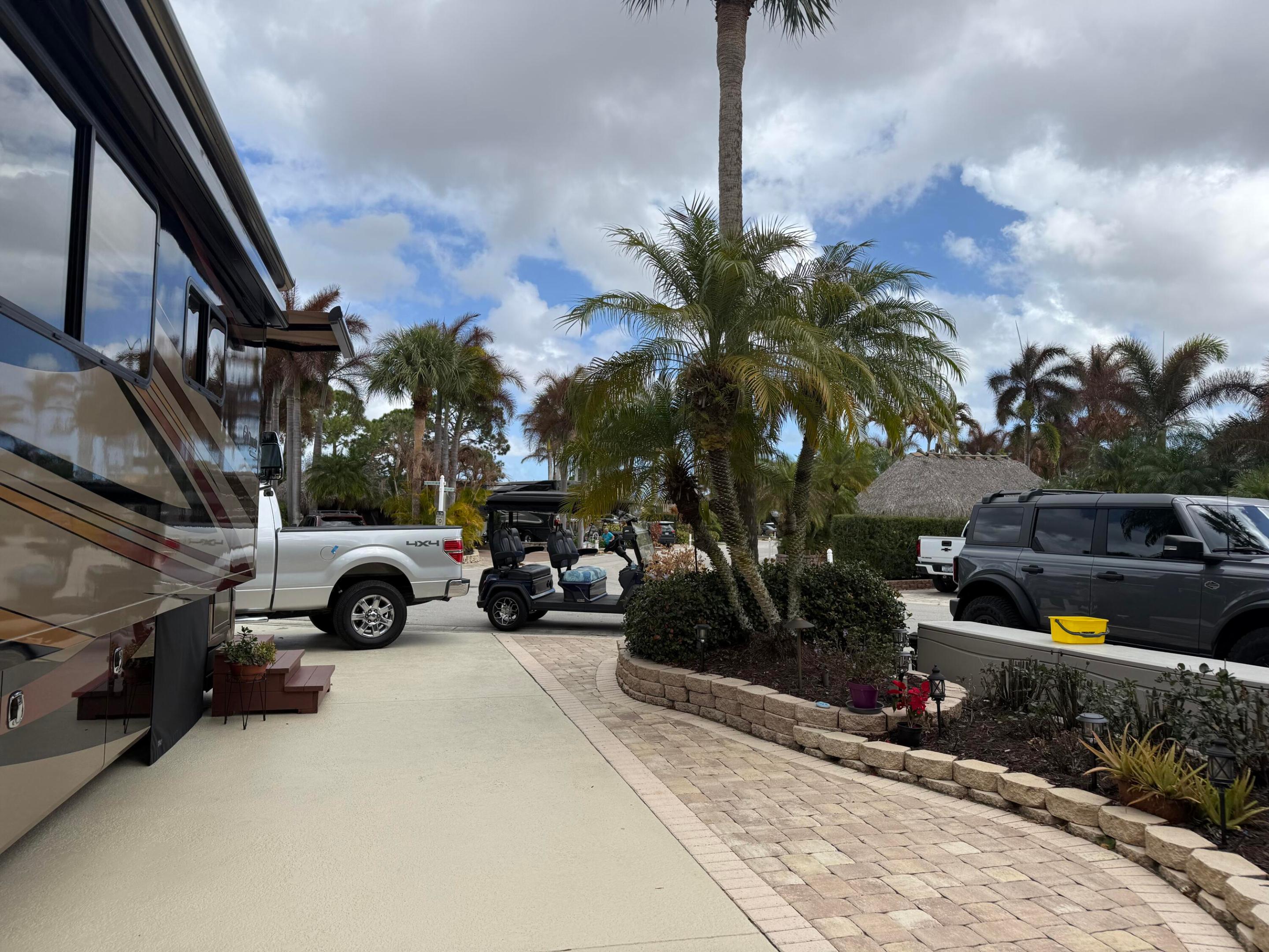 Outdoor Resort - Land