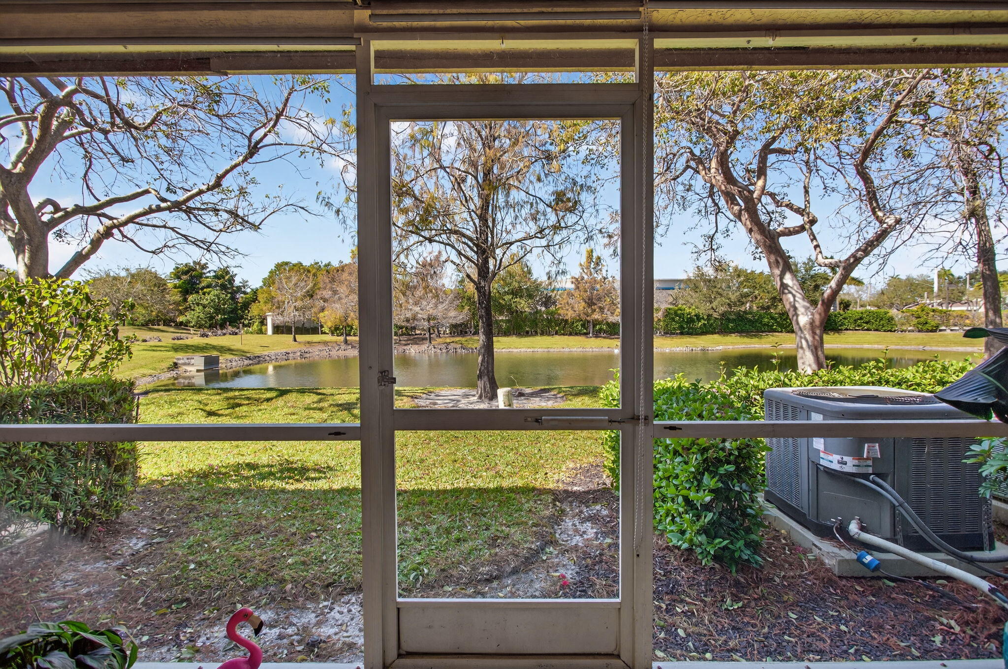 ADDISON COURT - Residential