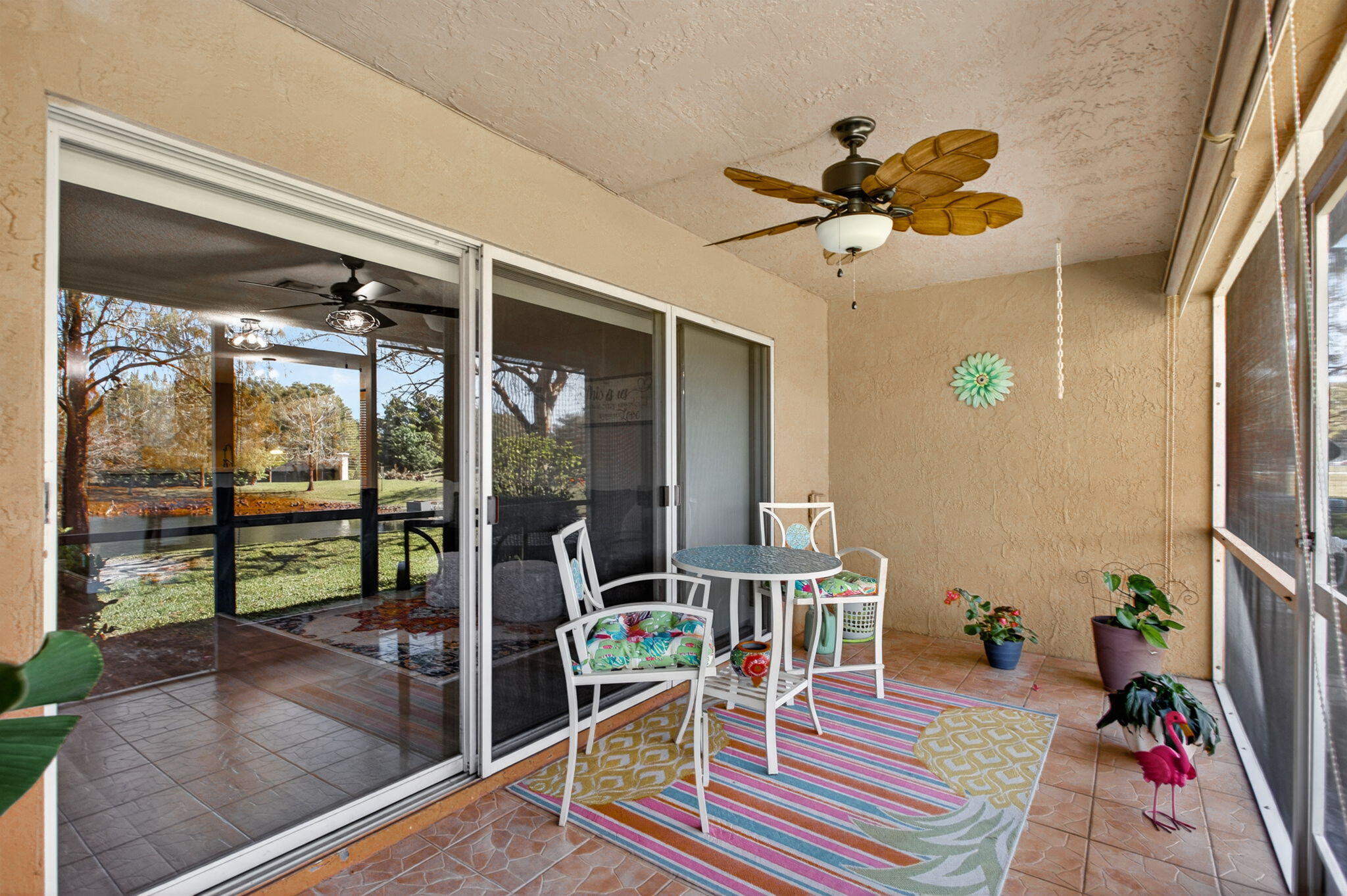 ADDISON COURT - Residential