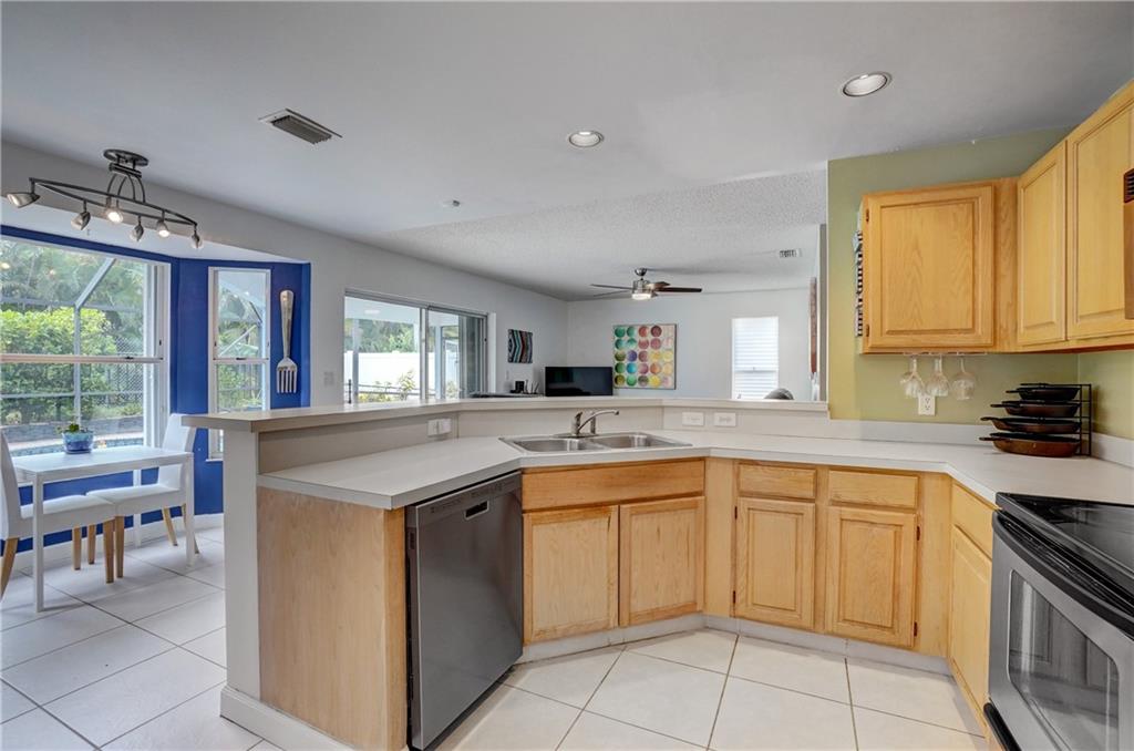 Florida Residential Cente - Residential