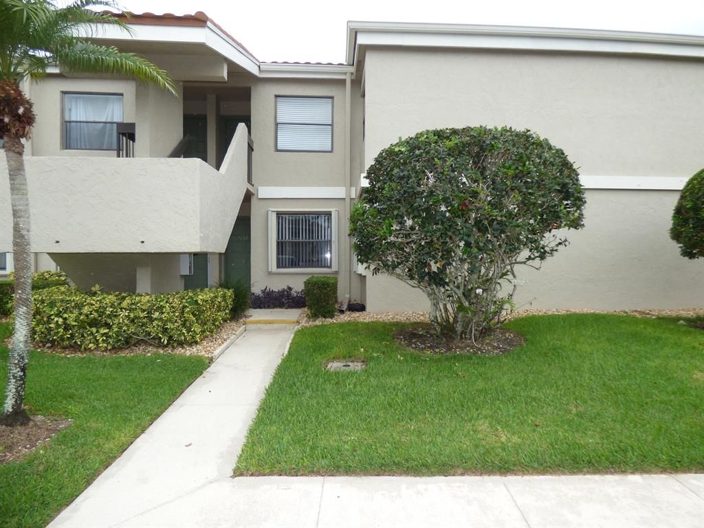 Photo of 13369 Touchstone Place Pl #102, West Palm Beach, FL 33418 (MLS # R10727688)