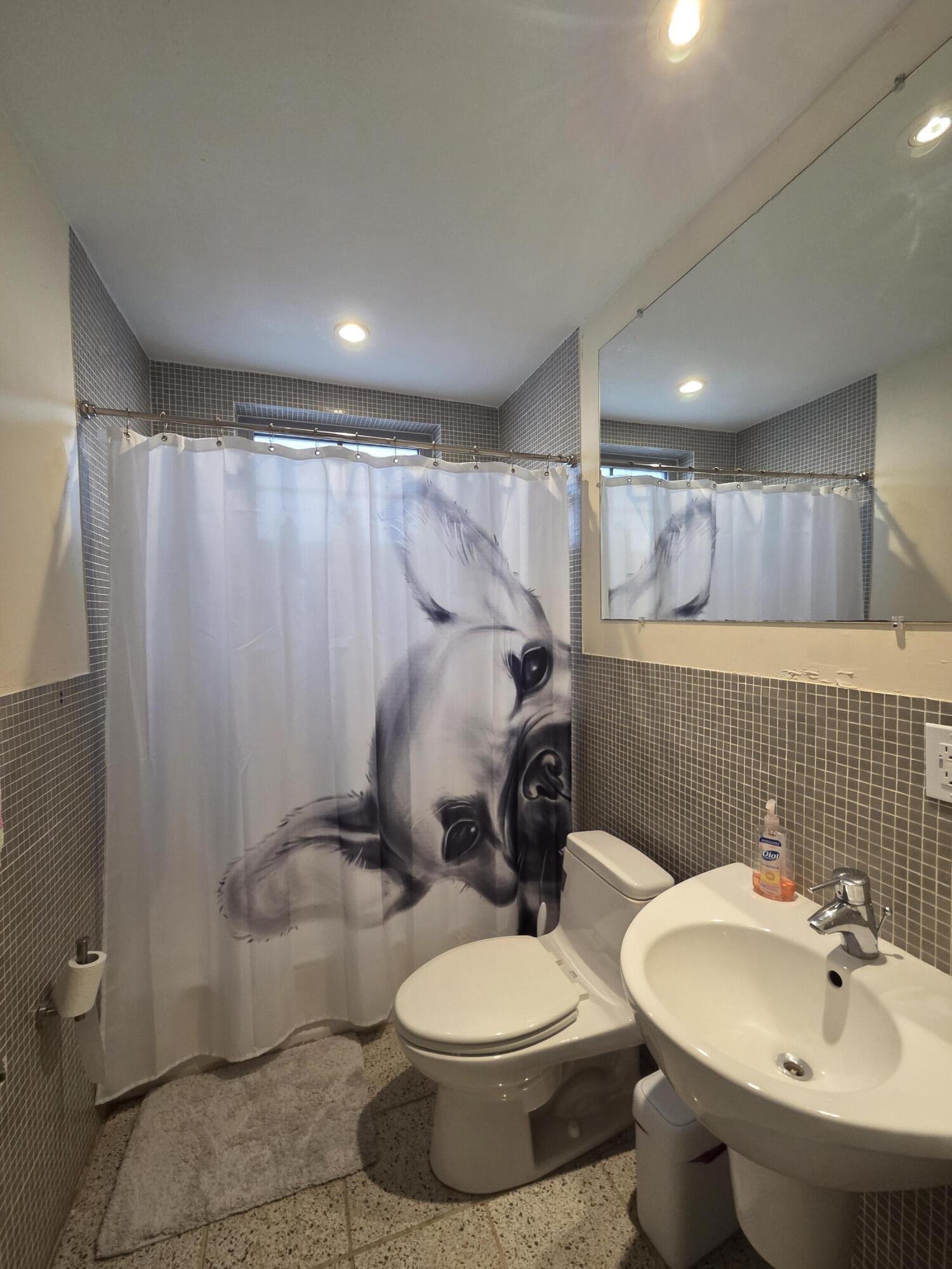 SAGE ON LENOX CONDO - Residential Lease
