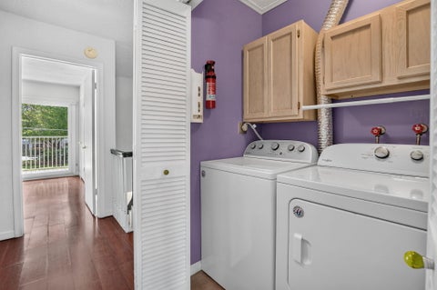 Tiny photo for 2107 NE 44th Street, Lighthouse Point, FL 33064 (MLS # B26088684)
