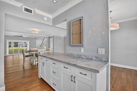 Tiny photo for 2107 NE 44th Street, Lighthouse Point, FL 33064 (MLS # B26088684)