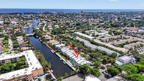 Tiny photo for 2107 NE 44th Street, Lighthouse Point, FL 33064 (MLS # B26088684)