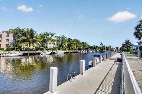 Tiny photo for 2107 NE 44th Street, Lighthouse Point, FL 33064 (MLS # B26088684)