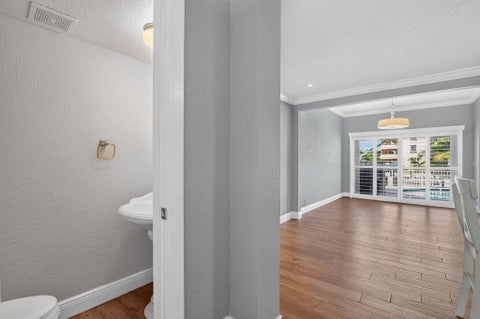 Tiny photo for 2107 NE 44th Street, Lighthouse Point, FL 33064 (MLS # B26088684)