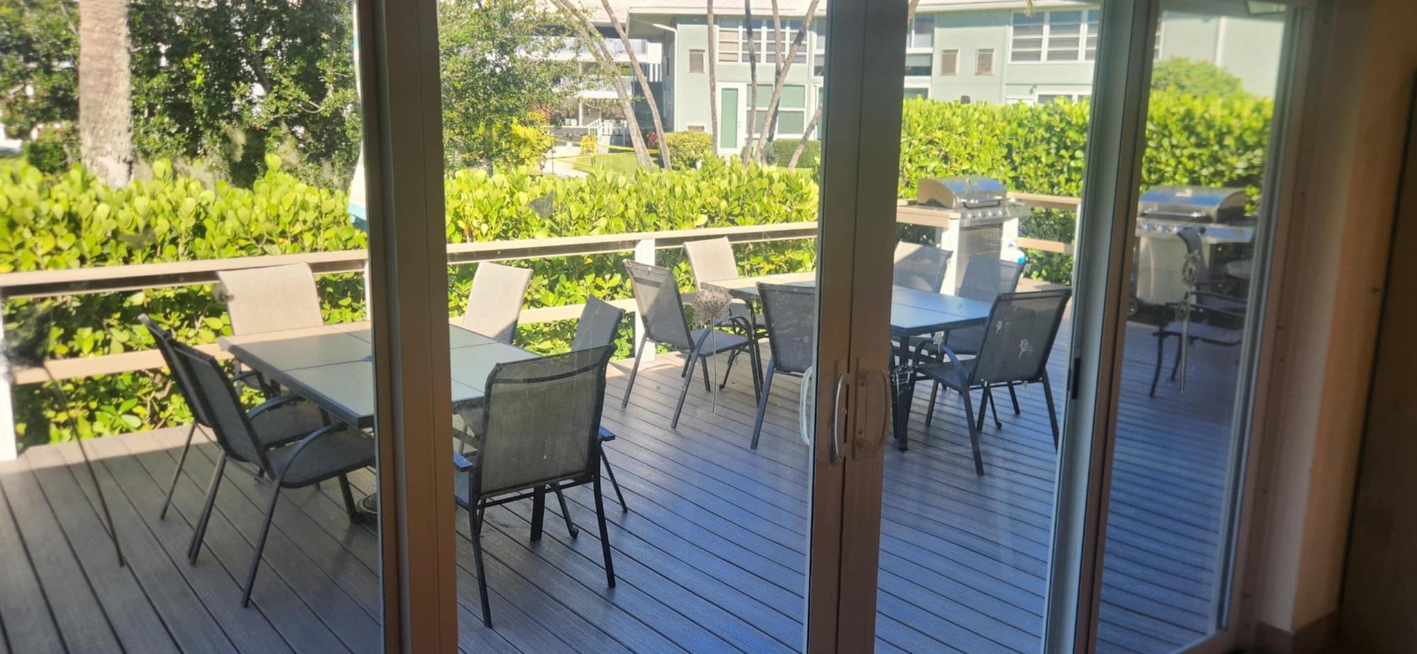 PARKDALE MANOR HOUSE COND - Residential Lease