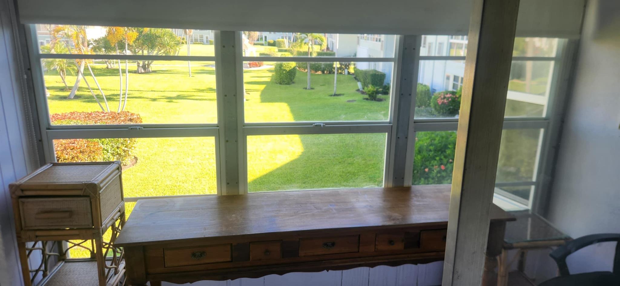 PARKDALE MANOR HOUSE COND - Residential Lease