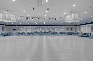 KINGS POINT NORMANDY COND - Residential Lease