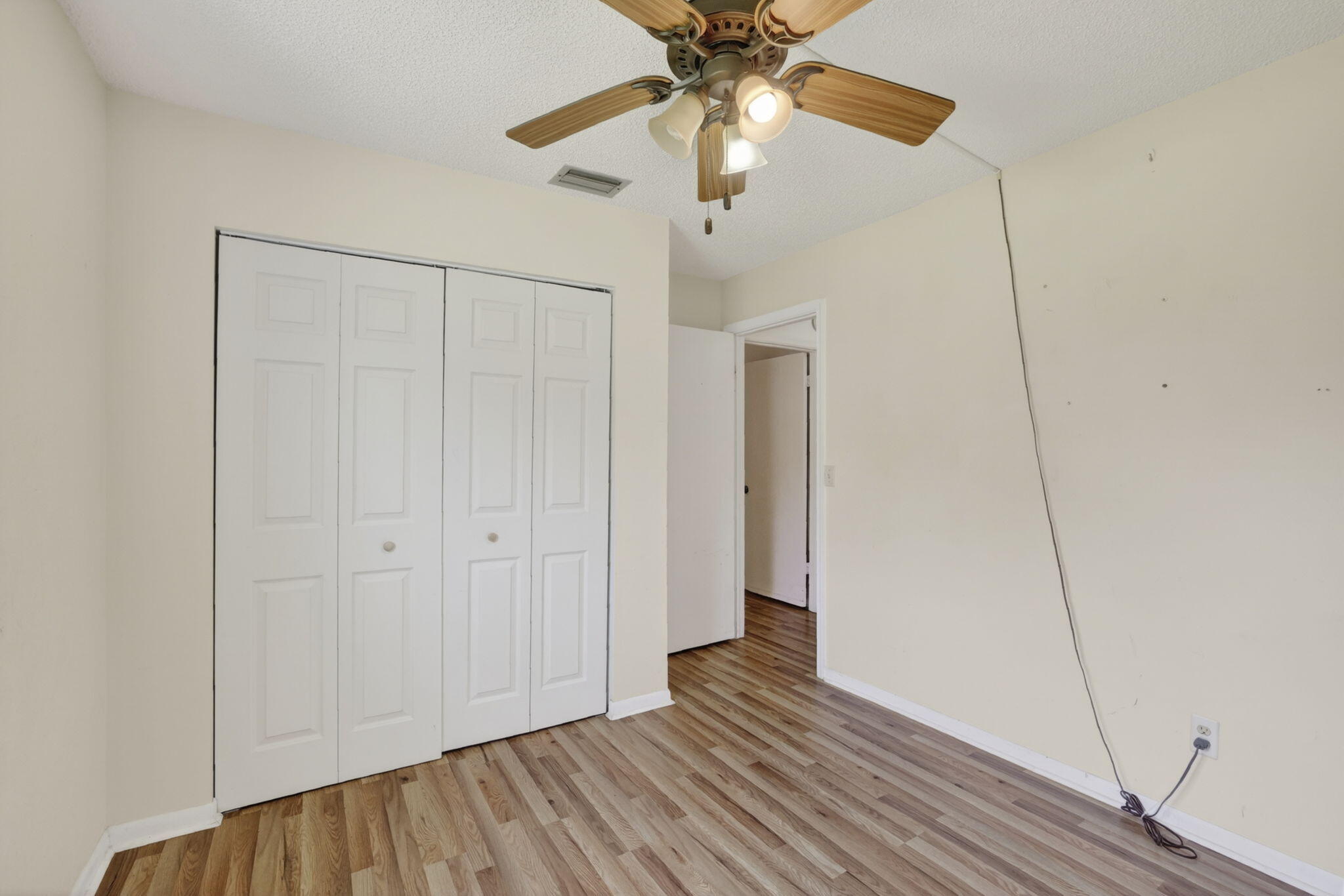 BRENTWOOD VILLAGE - Residential