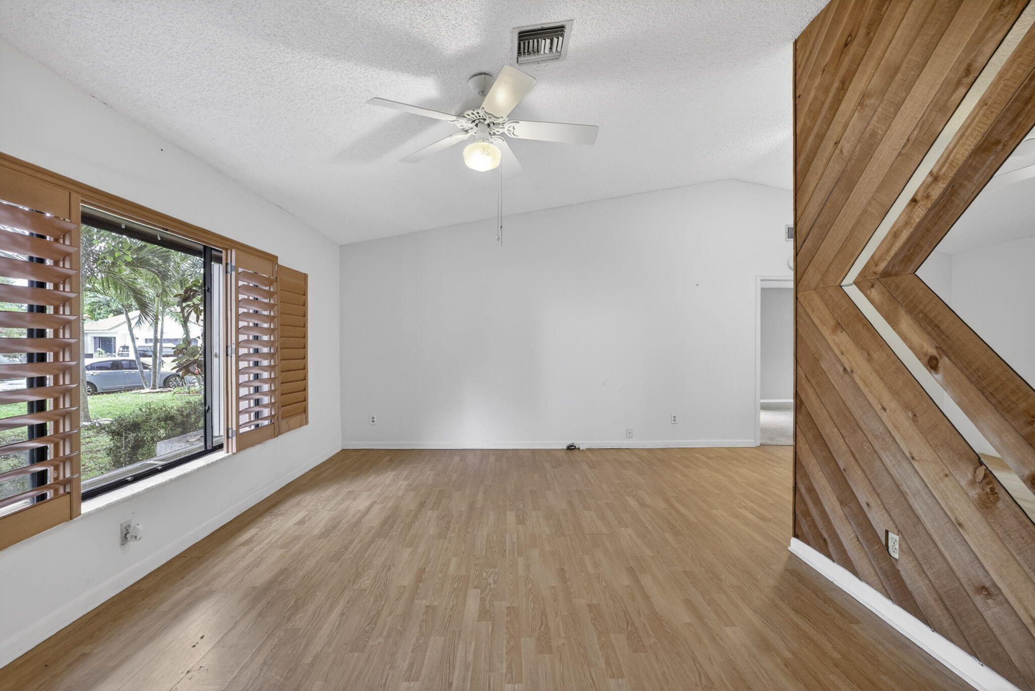 2551 NW 98th Terrace