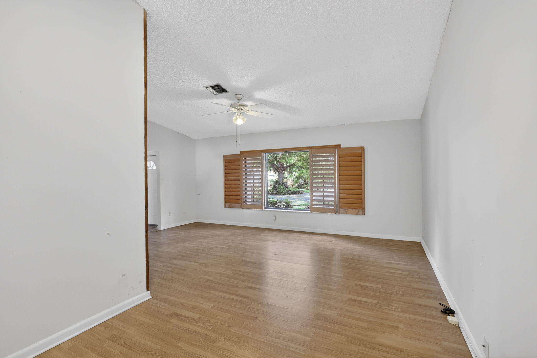 BRENTWOOD VILLAGE - Residential