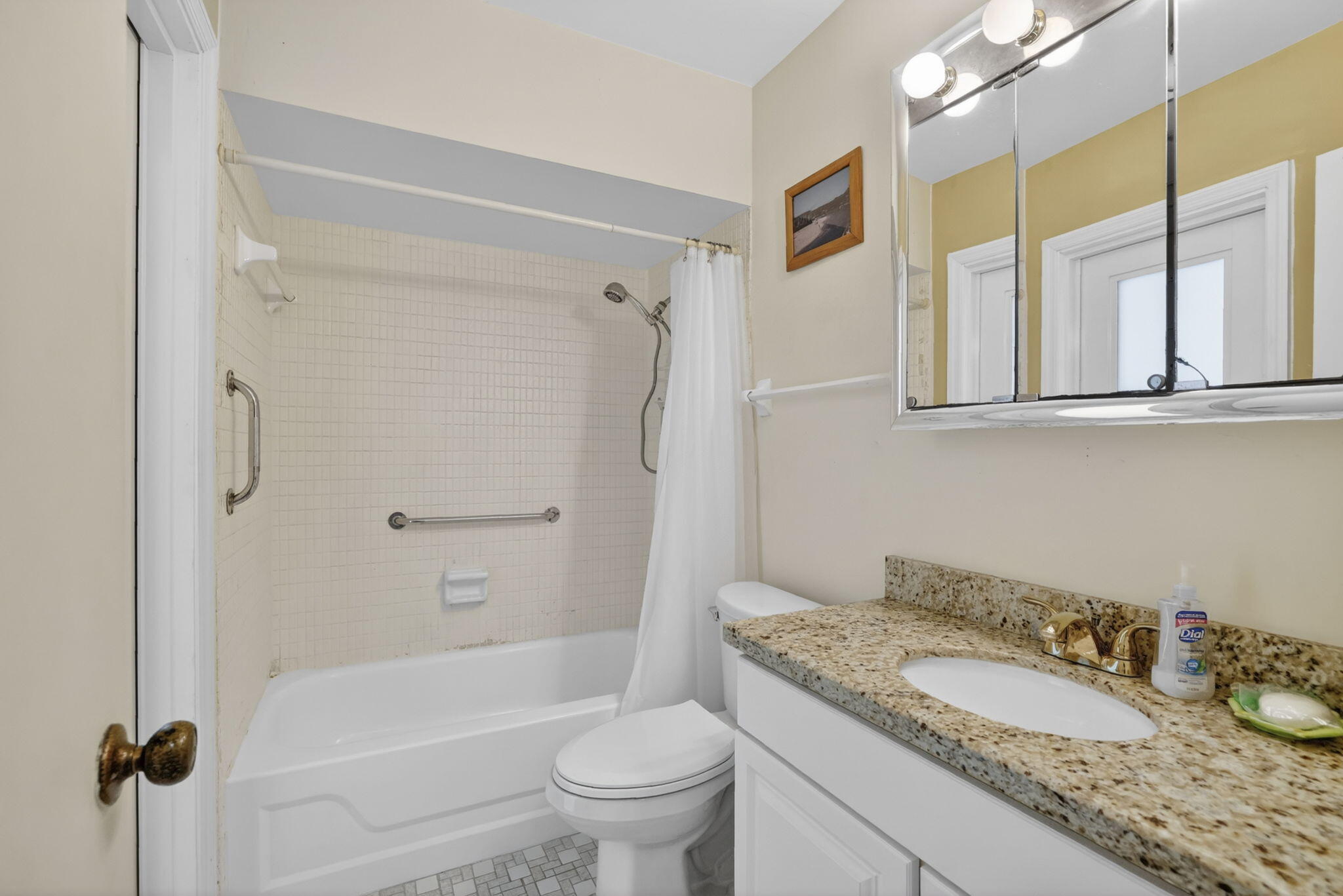 BRENTWOOD VILLAGE - Residential