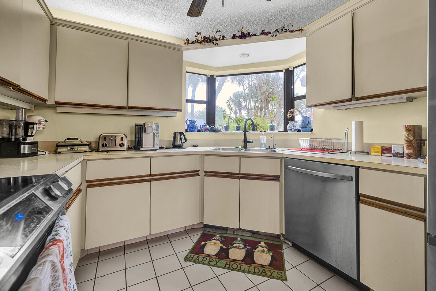 TOWNHOMES OF BOCA DELRAY CONDO - Residential