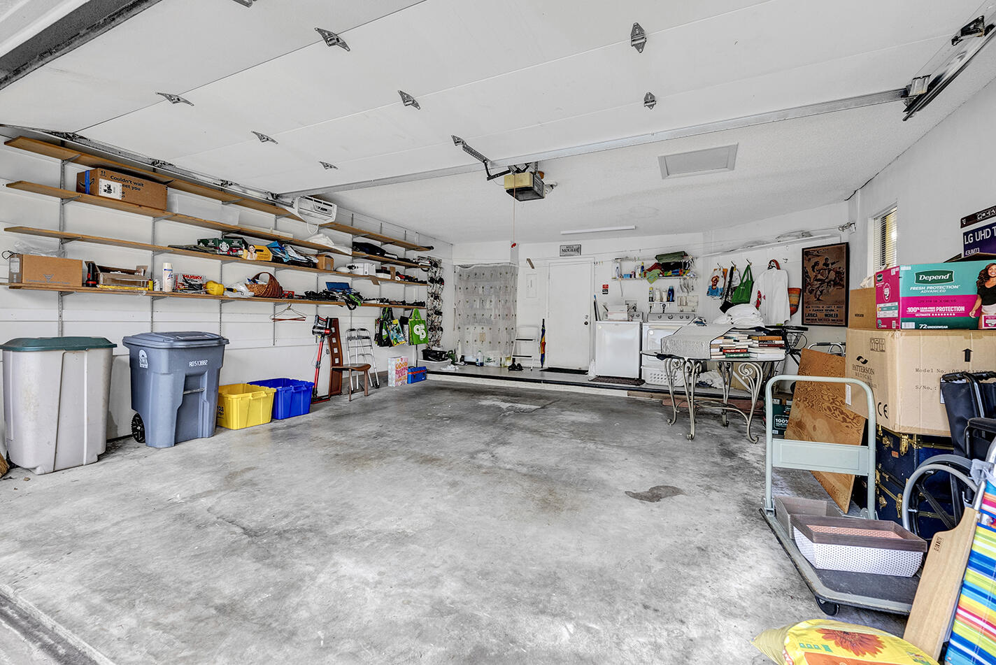 TOWNHOMES OF BOCA DELRAY CONDO - Residential