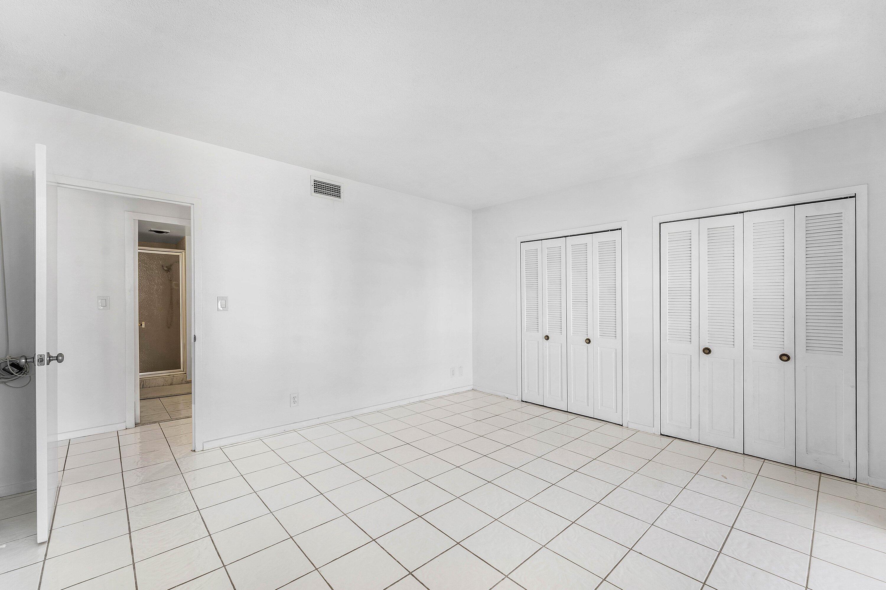 LA BONNE VIE CONDO - Residential Lease