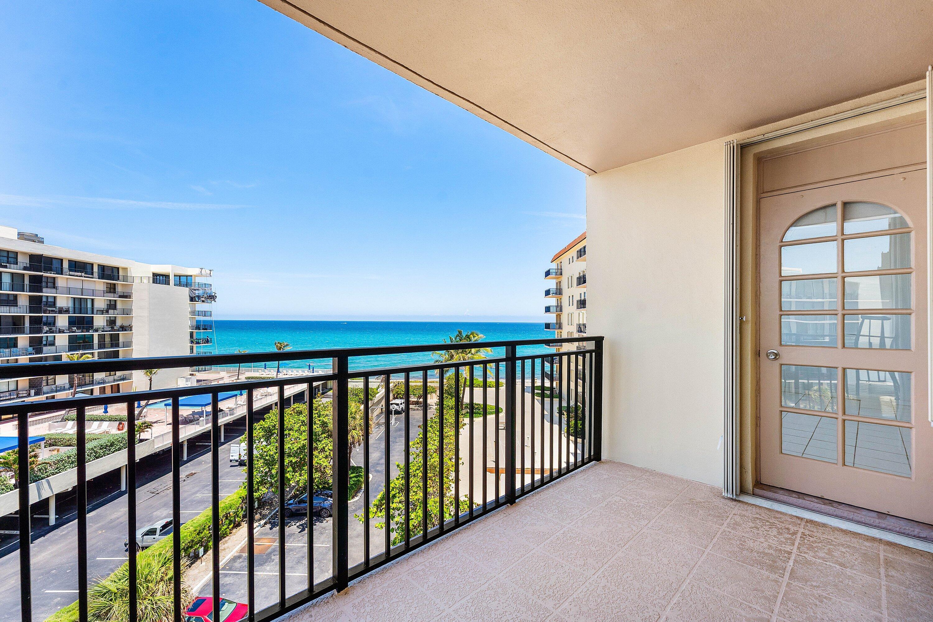 LA BONNE VIE CONDO - Residential Lease