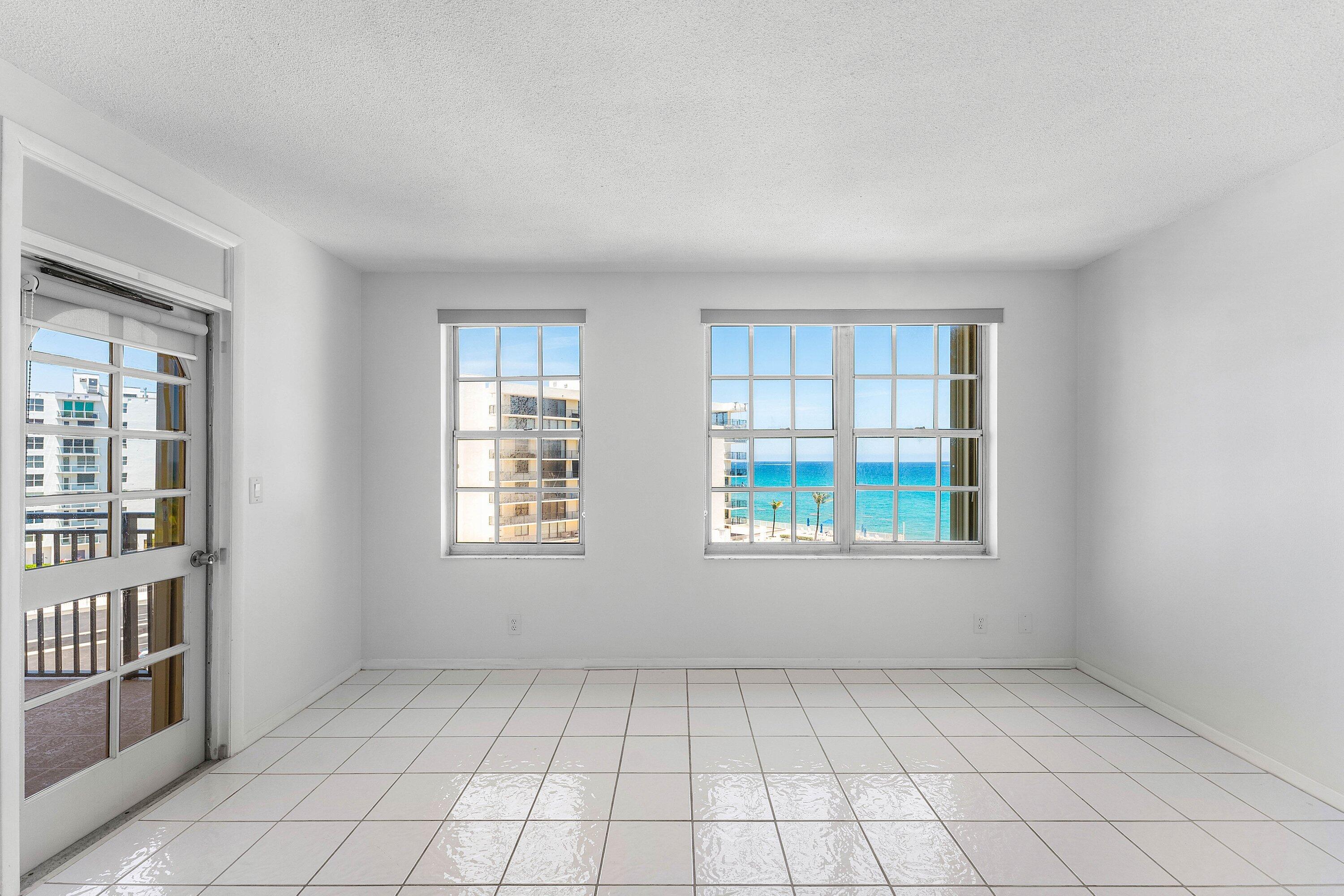 LA BONNE VIE CONDO - Residential Lease