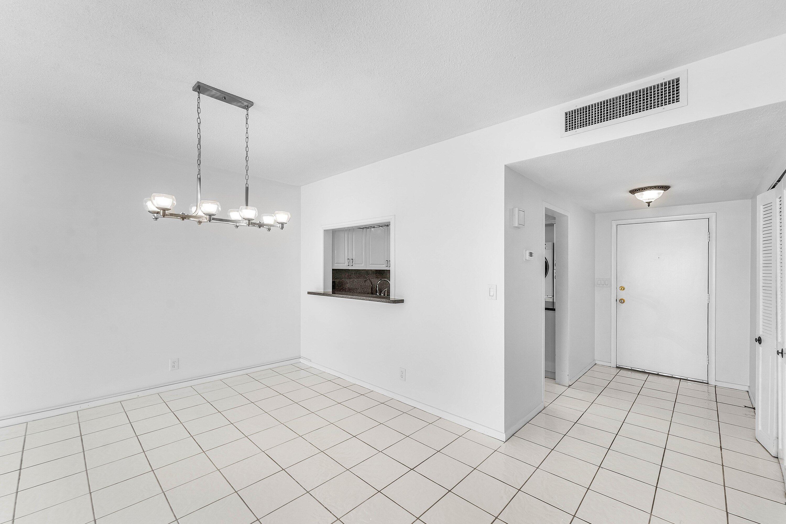 LA BONNE VIE CONDO - Residential Lease
