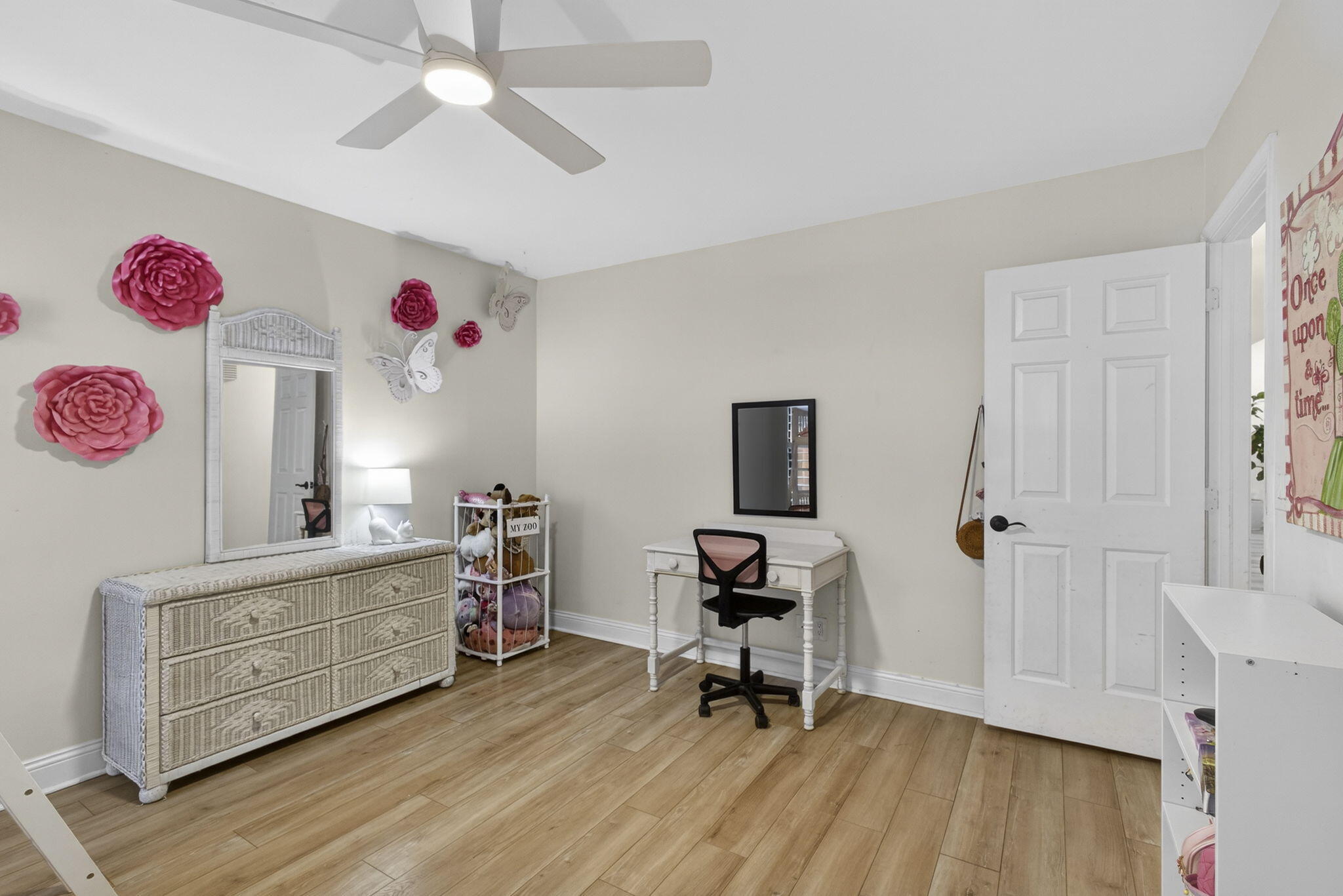 SUGAR POND MANOR OF WELLINGTON - Residential