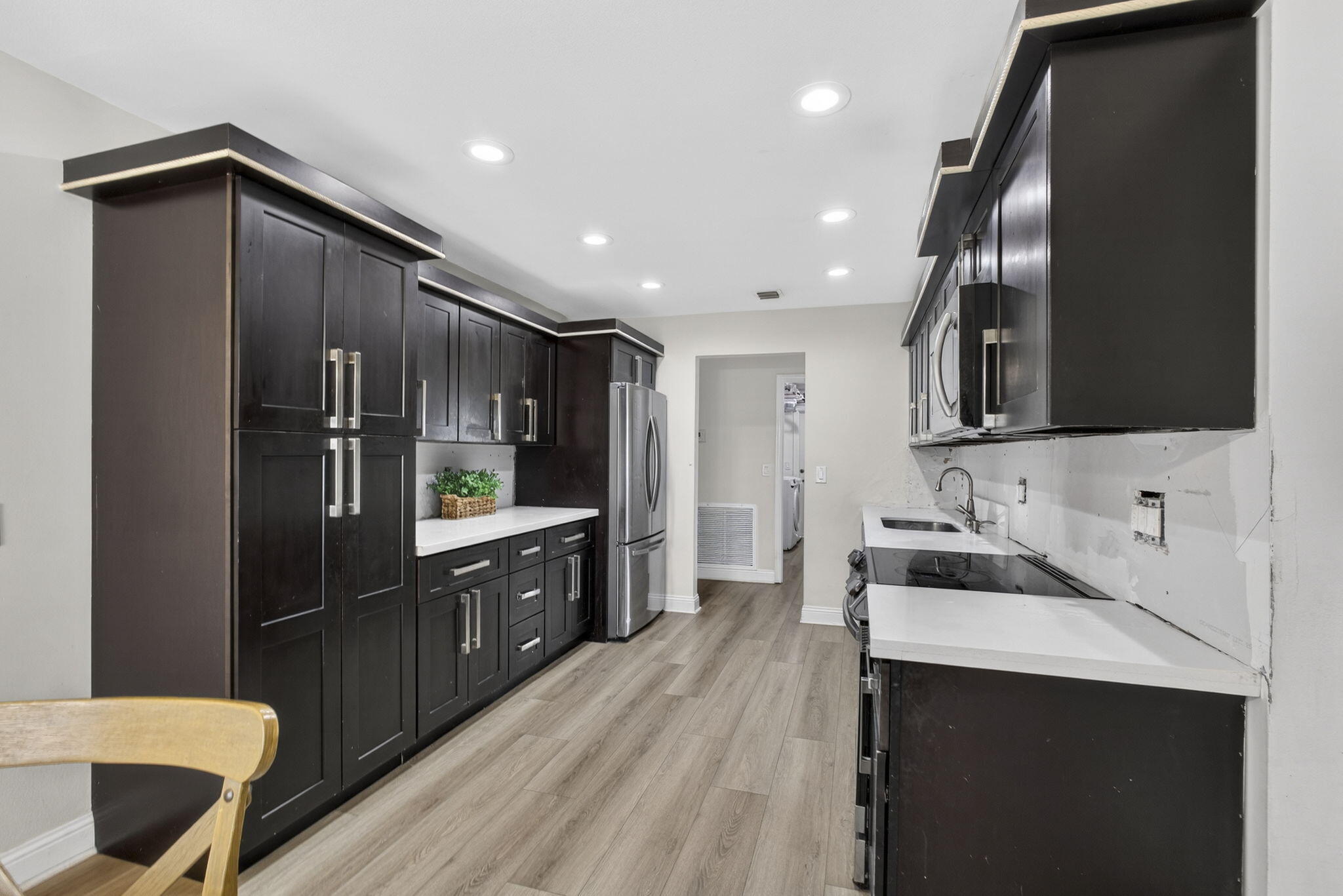 SUGAR POND MANOR OF WELLINGTON - Residential