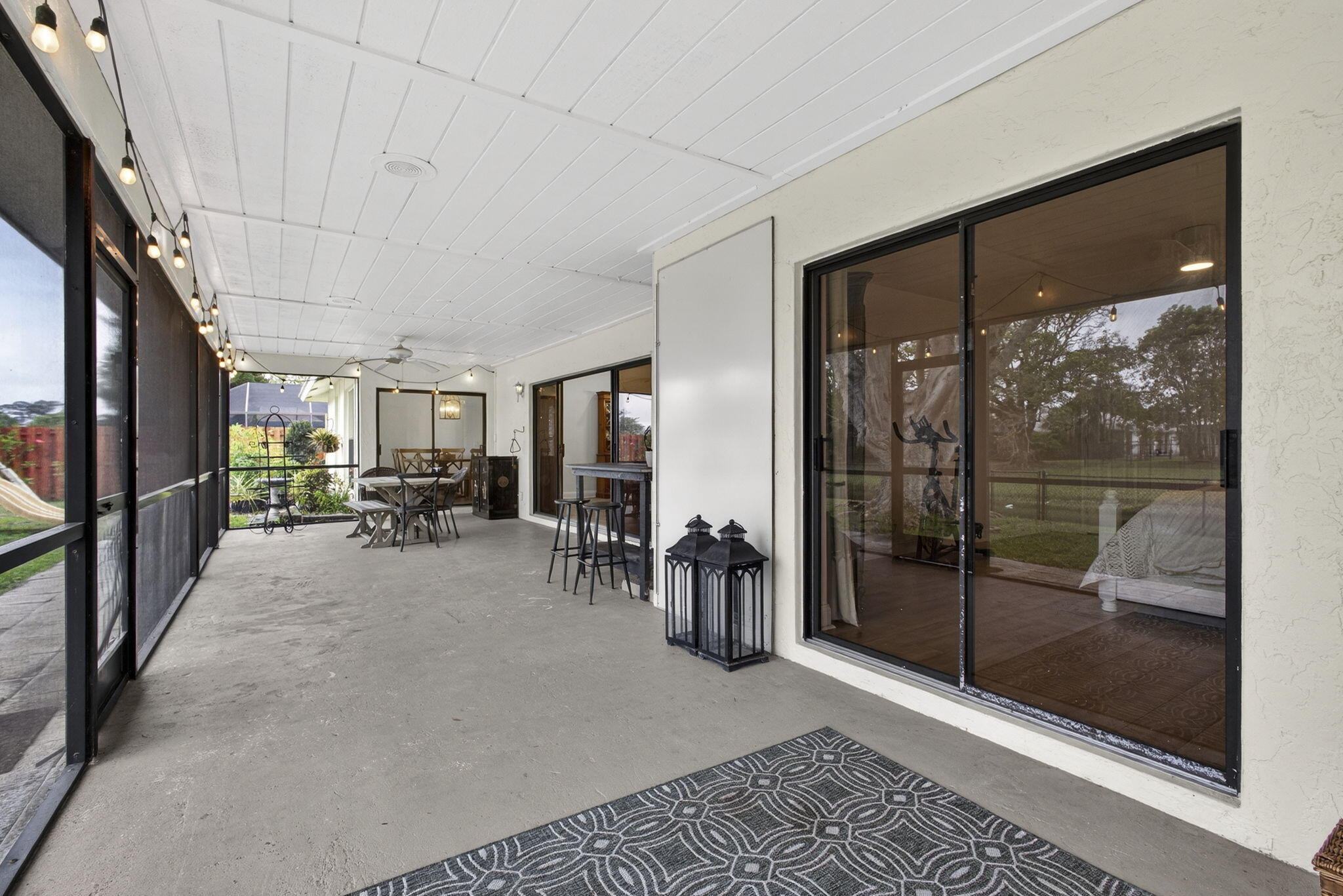 SUGAR POND MANOR OF WELLINGTON - Residential