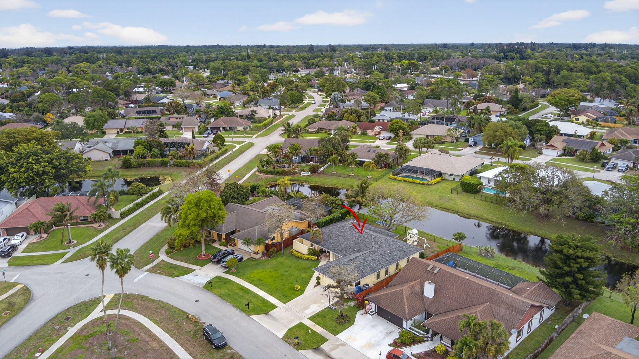 SUGAR POND MANOR OF WELLINGTON - Residential