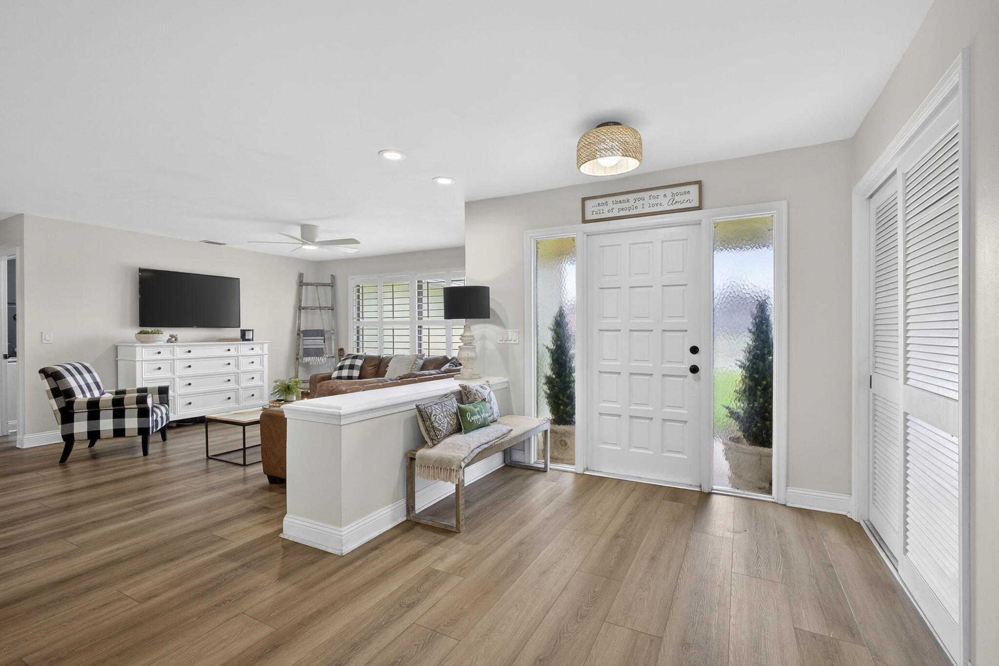 SUGAR POND MANOR OF WELLINGTON - Residential