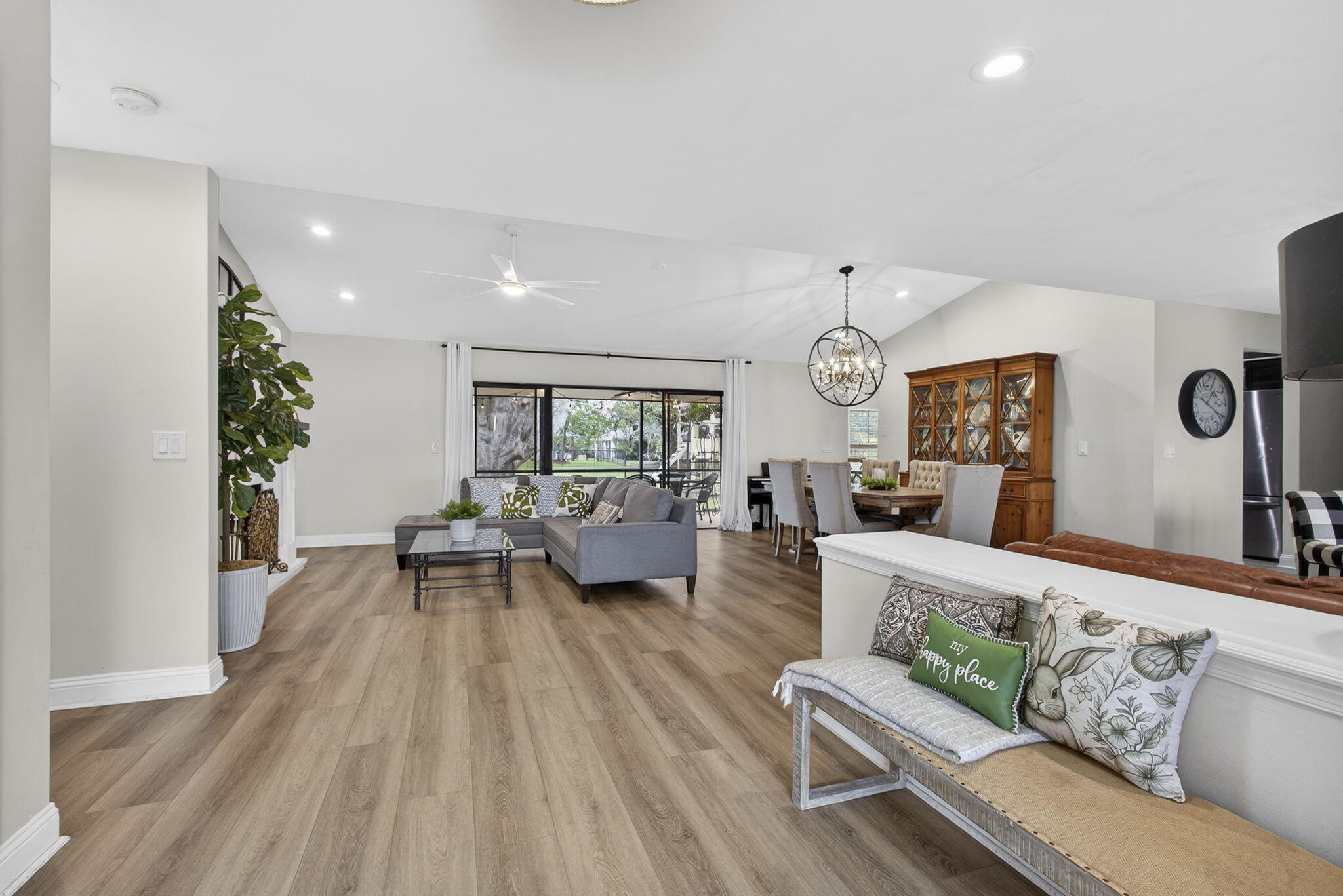 SUGAR POND MANOR OF WELLINGTON - Residential