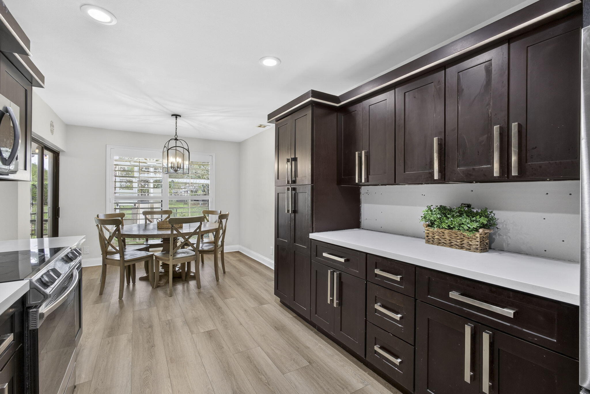 SUGAR POND MANOR OF WELLINGTON - Residential