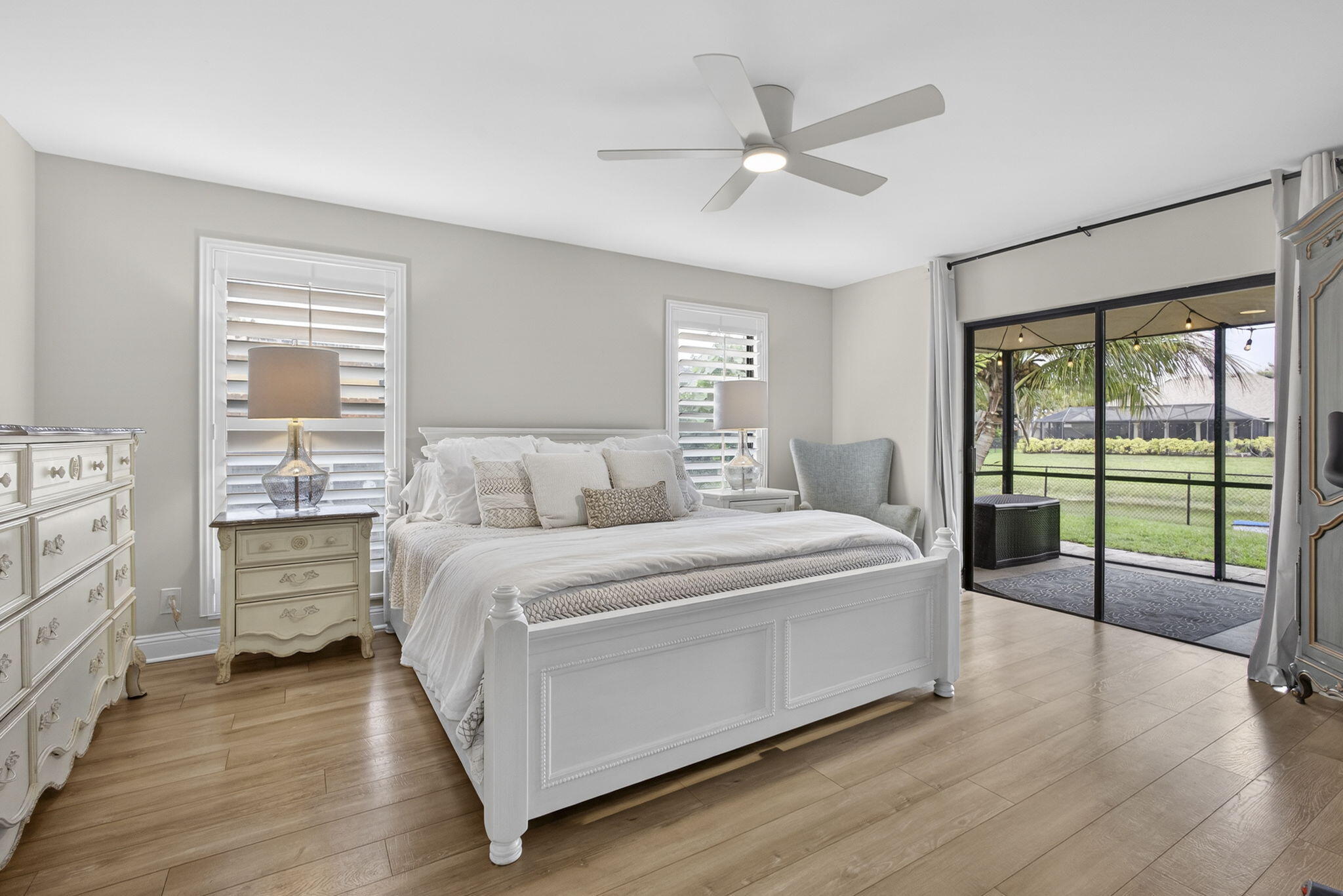 SUGAR POND MANOR OF WELLINGTON - Residential