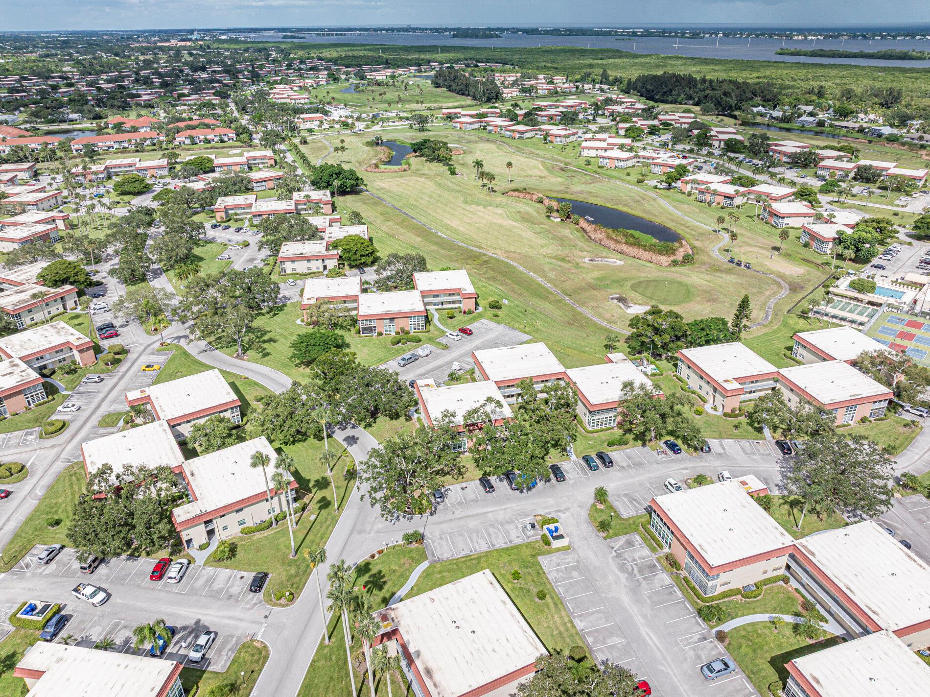 VISTA ROYALE PHASE IV BLD - Residential