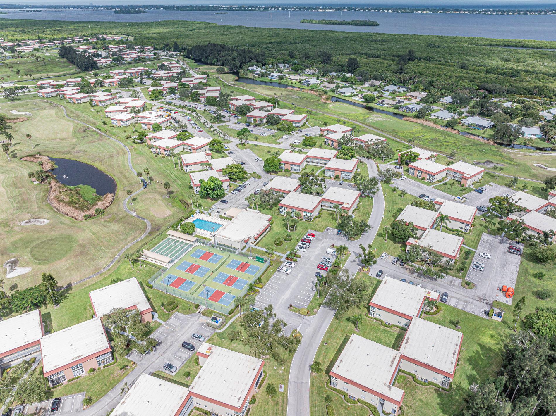 VISTA ROYALE PHASE IV BLD - Residential