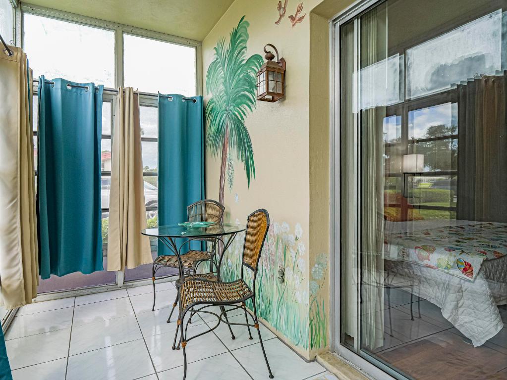 VISTA ROYALE PHASE IV BLDGS 83-111 - Residential