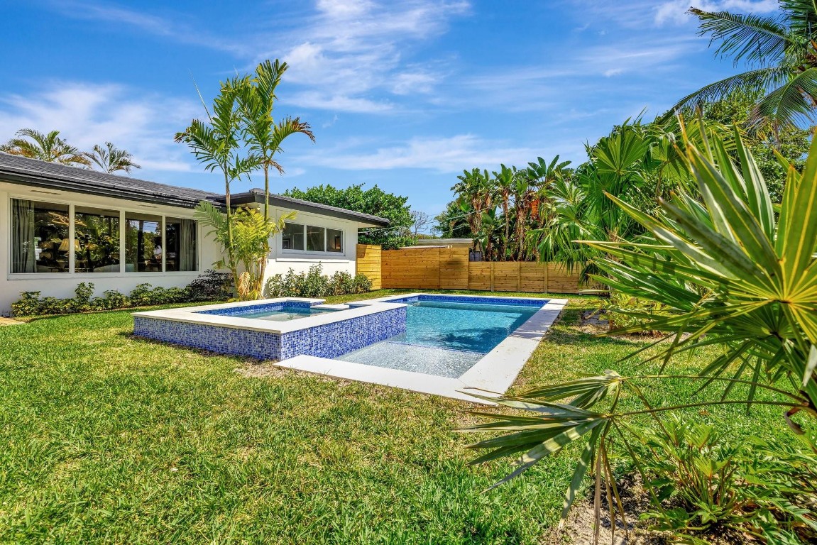 Coral Gardens - Residential