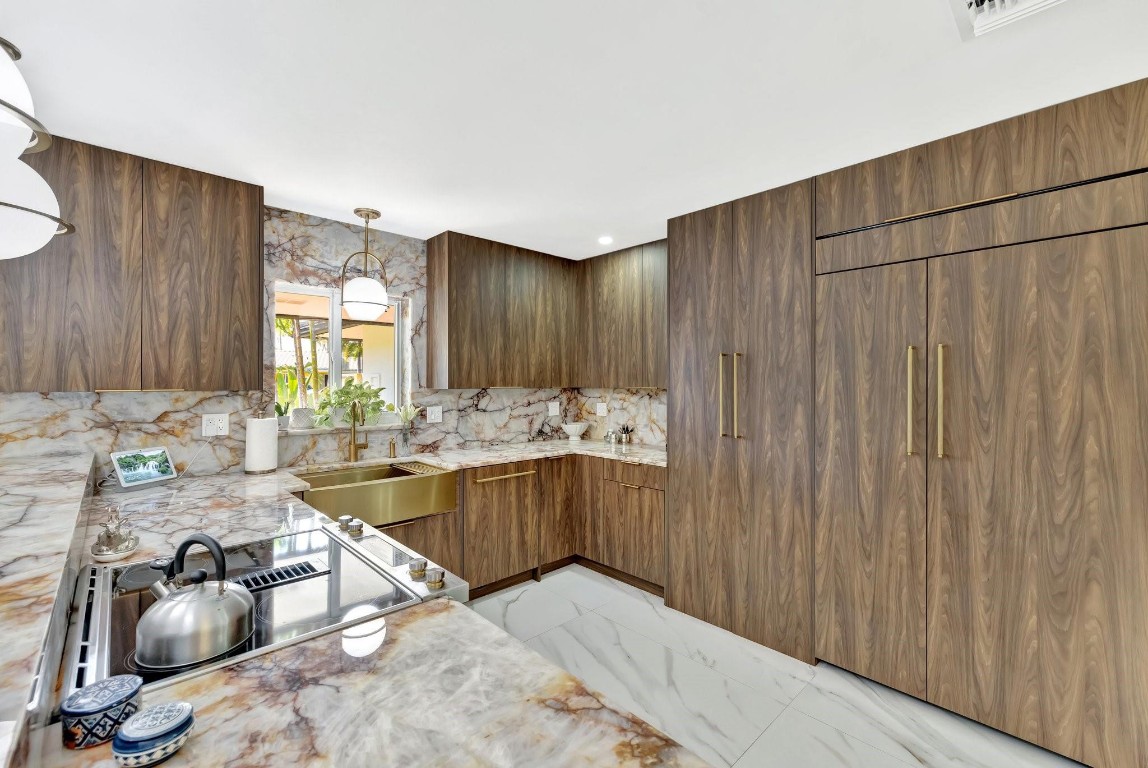 1981 Coral Gardens Drive