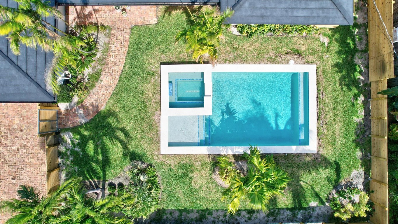 Coral Gardens - Residential