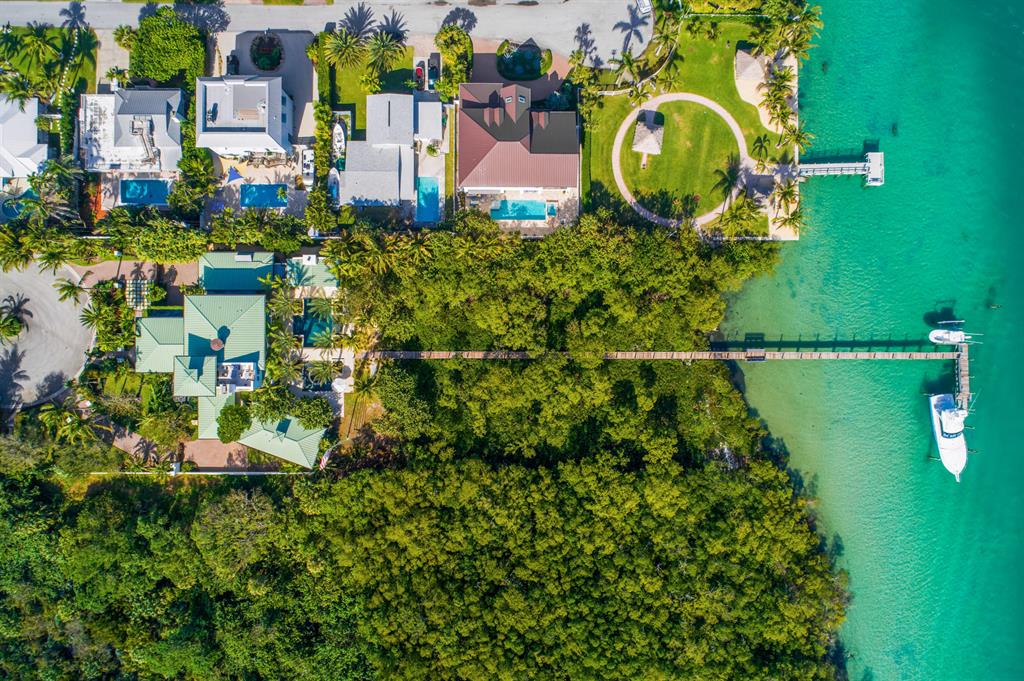 COCONUT COVE - Residential