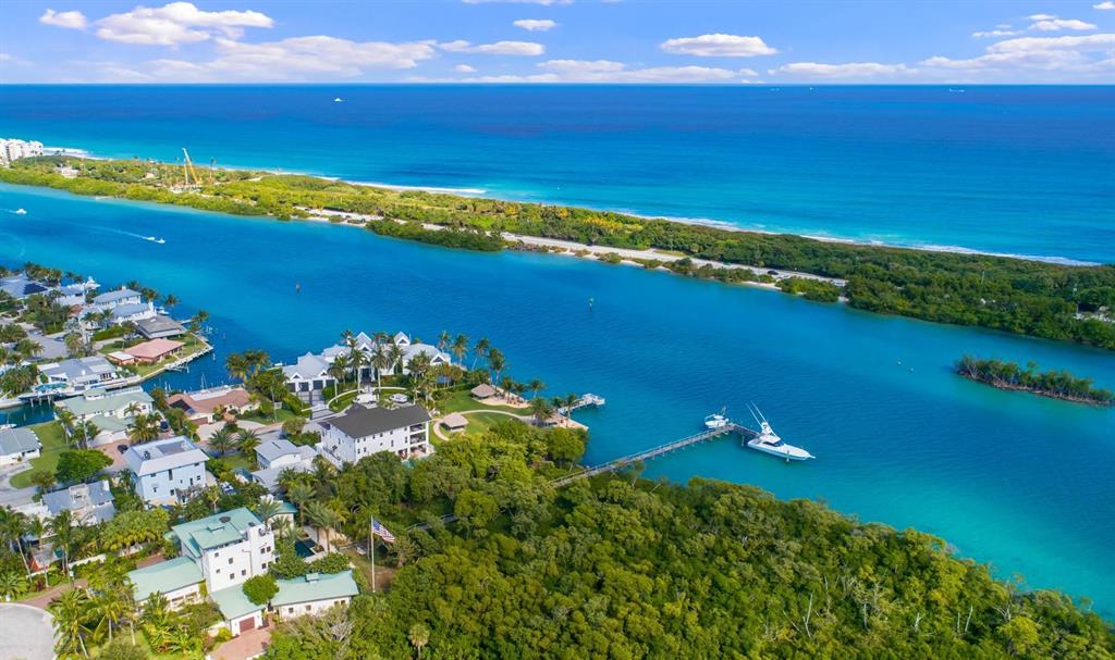 COCONUT COVE - Residential