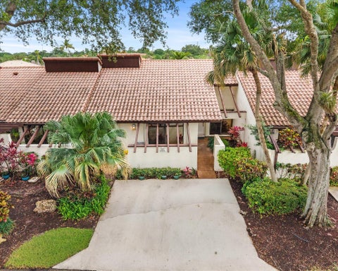 Tiny photo for 6886 Tiburon Circle, Boca Raton, FL 33433 (MLS # B26030048)