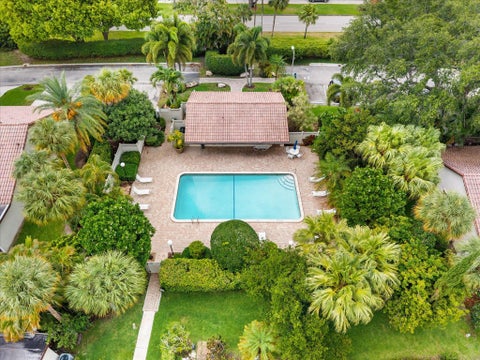 Tiny photo for 6886 Tiburon Circle, Boca Raton, FL 33433 (MLS # B26030048)